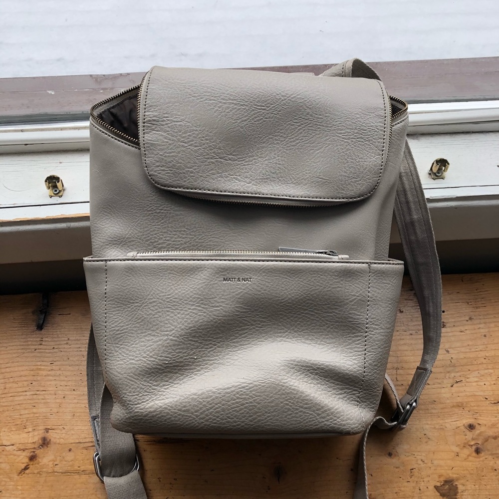 Matt and Nat grey backpack